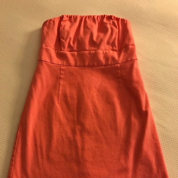 Vineyard Vines Dresses & Skirts - Vinyard Vines Coral Strapless Dress